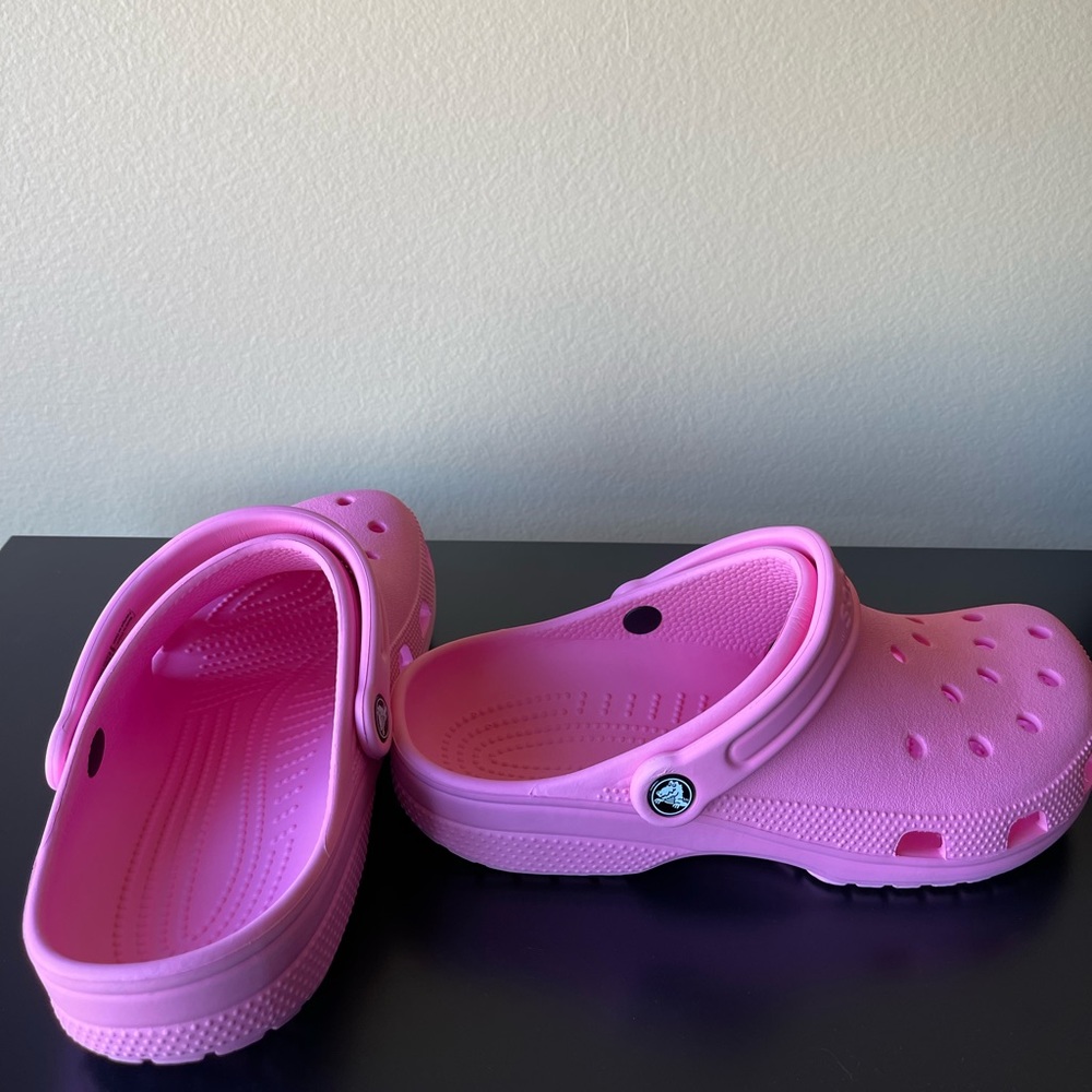Pink Crocs - Picture 3 of 4